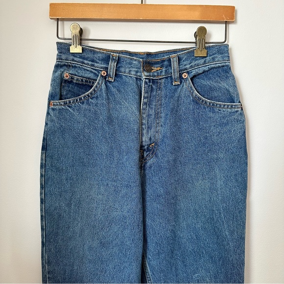 Levi’s Vintage 550 Orange Tab Jeans - Picture 8 of 13